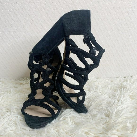 BCBG MAXAZARIA Black Suede Block Heel strappy Sandals 8b / 38